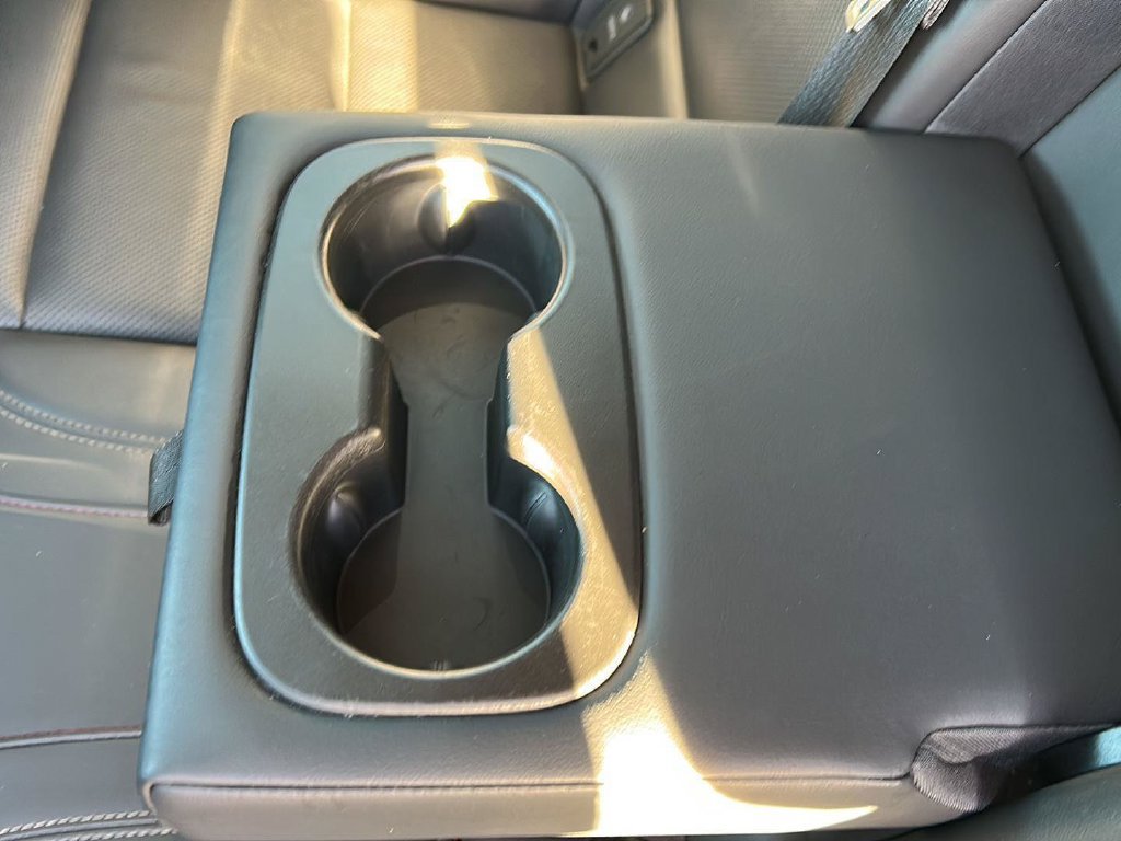 Used 2023 Buick Envision Essence w/ Sport Touring Package FWD image 21