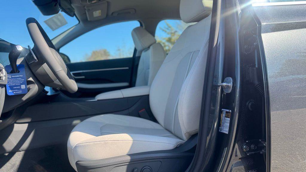 New 2026 Hyundai Sonata SEL image 17