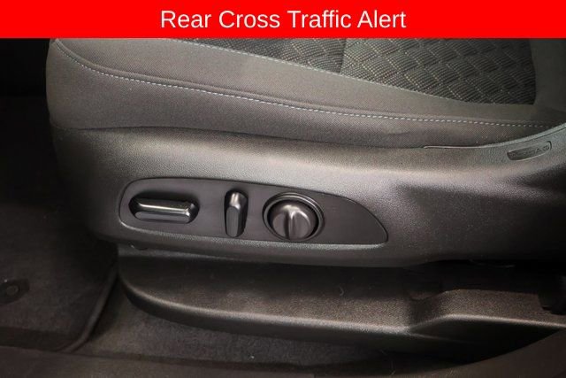 Used 2020 Chevrolet Blazer LT image 14