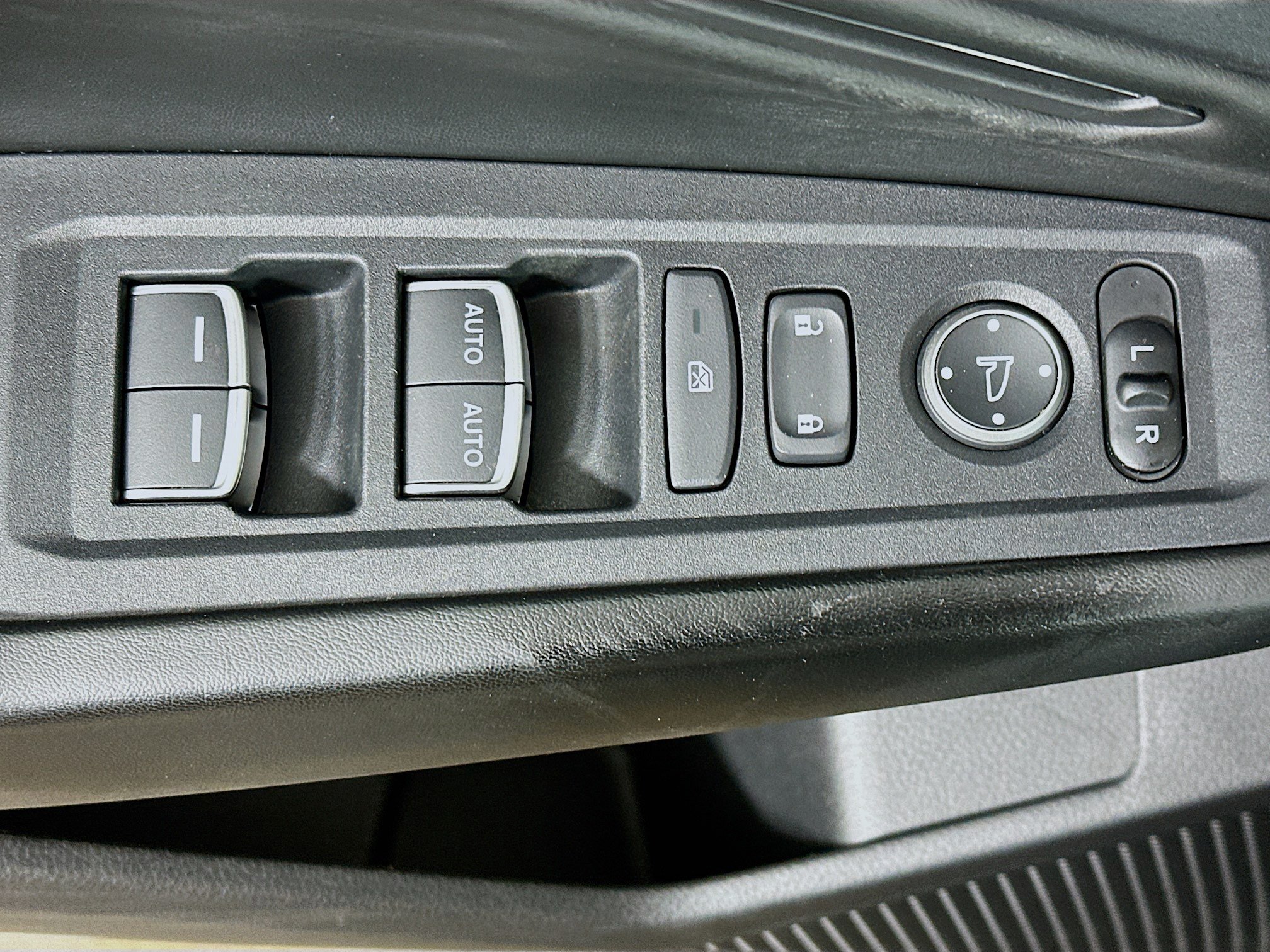 Used 2024 Honda Accord EX image 15