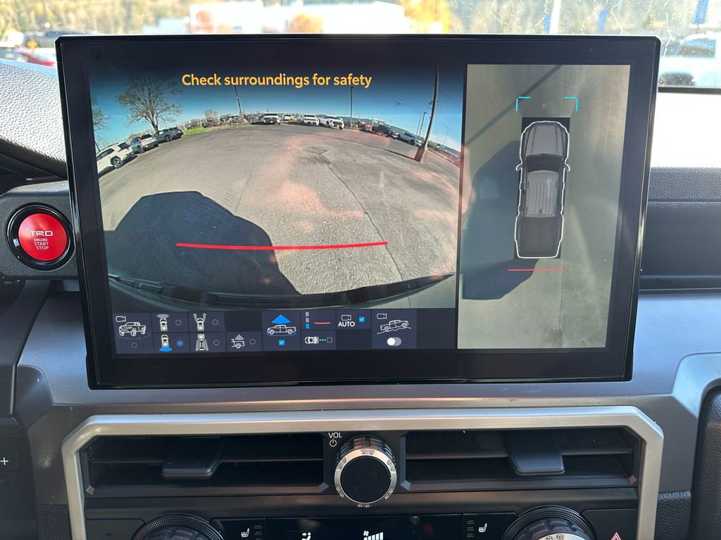 Certified 2024 Toyota Tacoma TRD Off-Road w/ TRD Off Road Premium Package AWD/4WD image 17