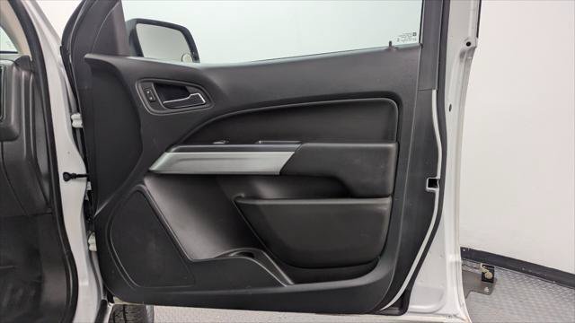 Used 2022 Chevrolet Colorado LT w/ Fleet Safety Package RWD image 18