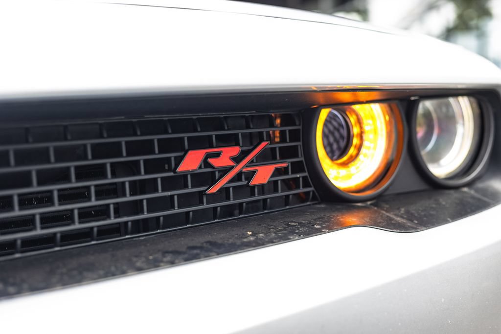 Used 2022 Dodge Challenger R/T Scat Pack RWD image 6