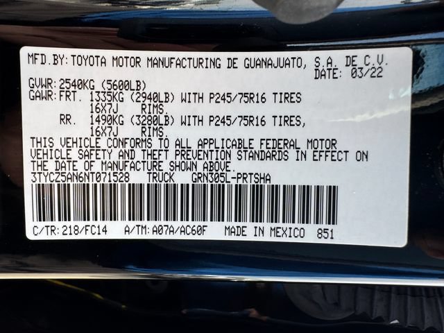 Used 2022 Toyota Tacoma SR5 AWD/4WD image 28
