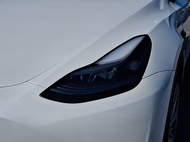 Used 2023 Tesla Model Y Long Range AWD/4WD image 9