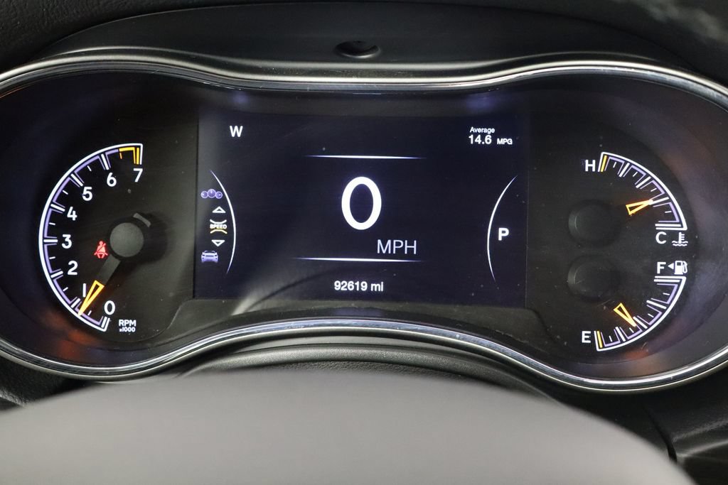 Used 2022 Jeep Grand Cherokee Laredo E RWD image 11