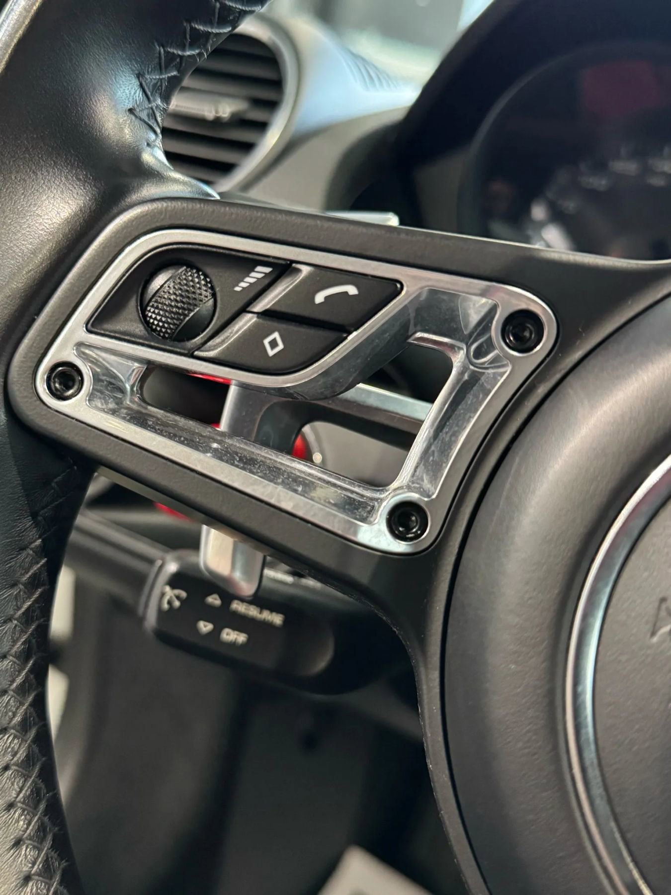 Used 2018 Porsche 718 Cayman GTS image 17