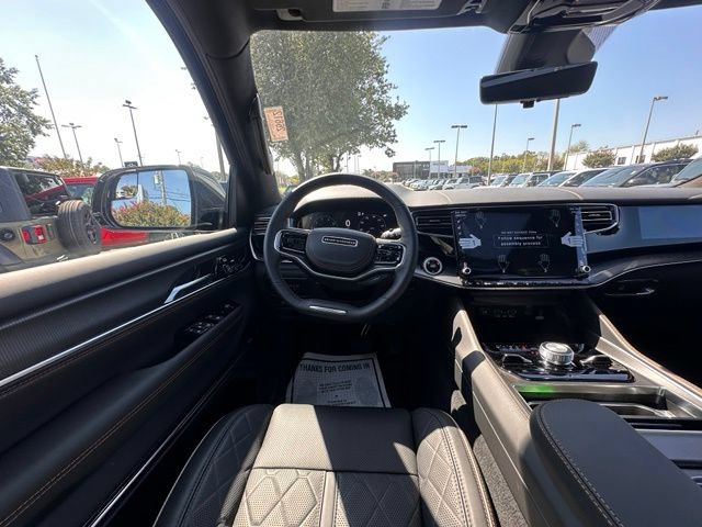 New 2026 Jeep Grand Wagoneer Summit AWD/4WD image 16