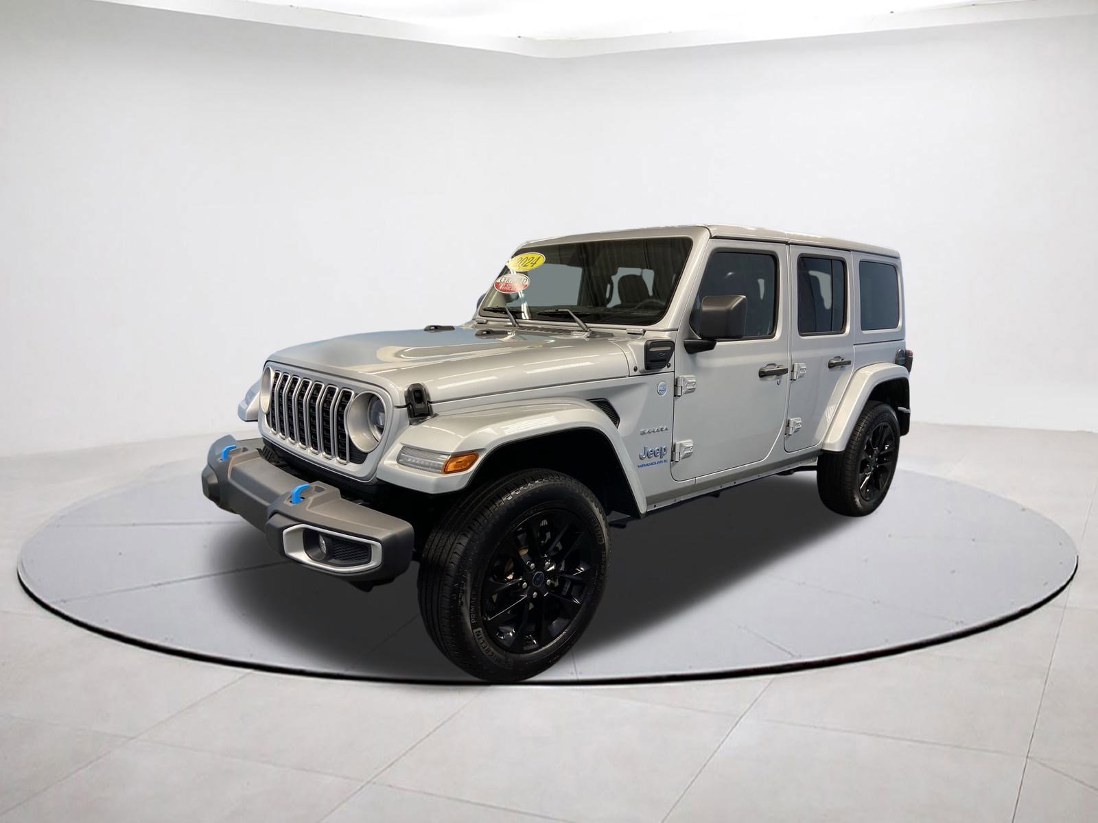 Used 2024 Jeep Wrangler Sahara image 3
