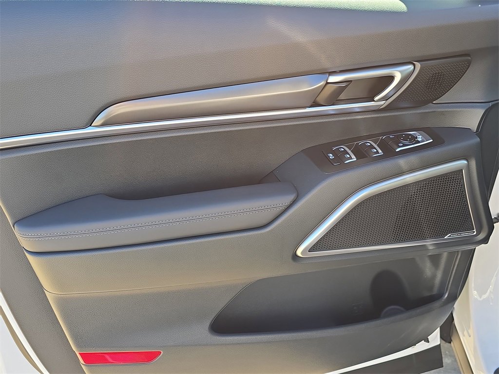 New 2025 Kia Telluride S image 19