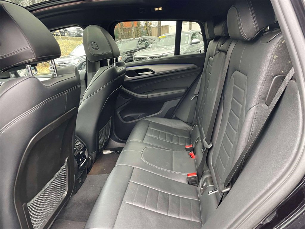 Used 2019 BMW X4 M40i w/ Executive Package image 12