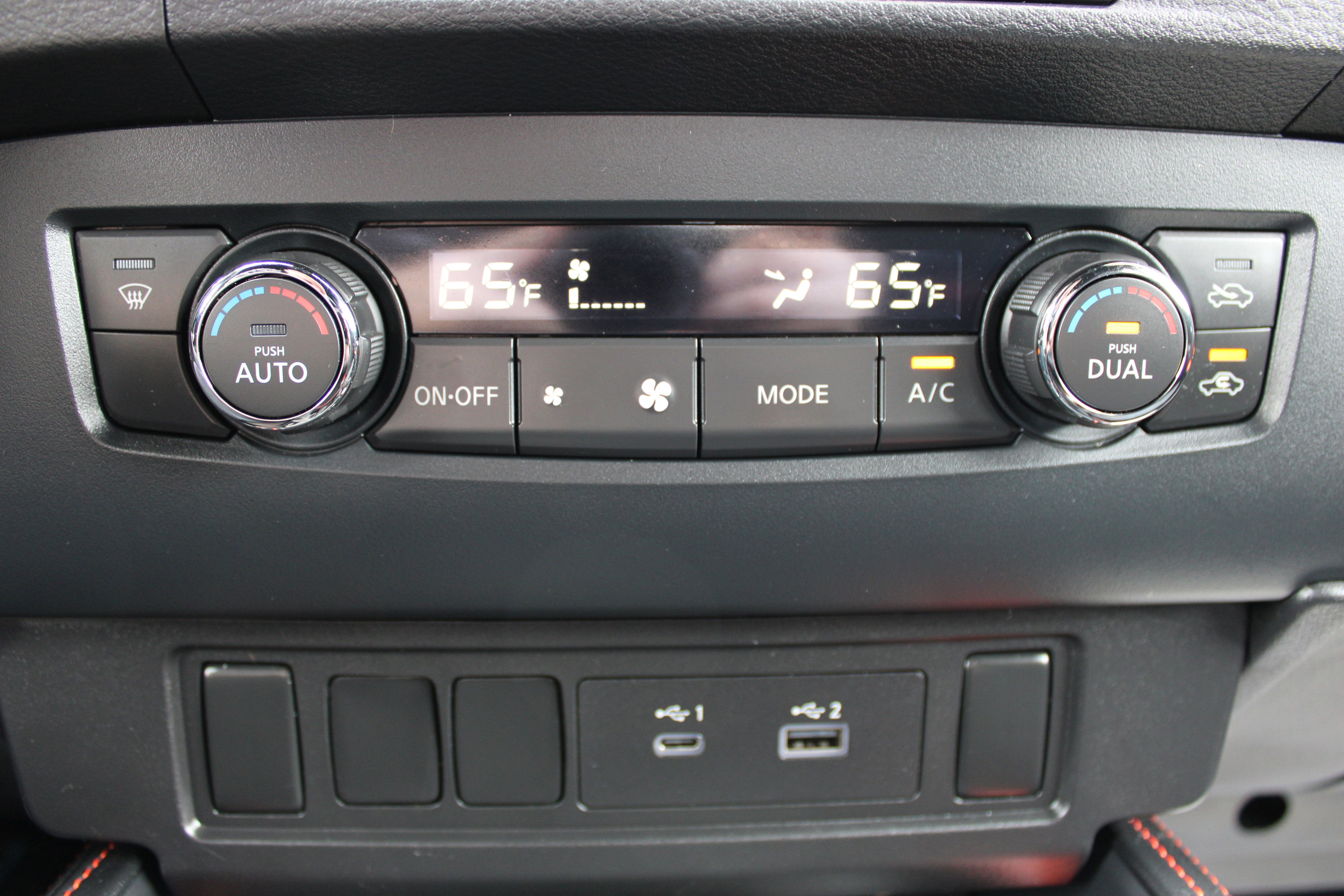 Certified 2022 Nissan Frontier PRO-4X w/ Off-Road Protection Package image 19