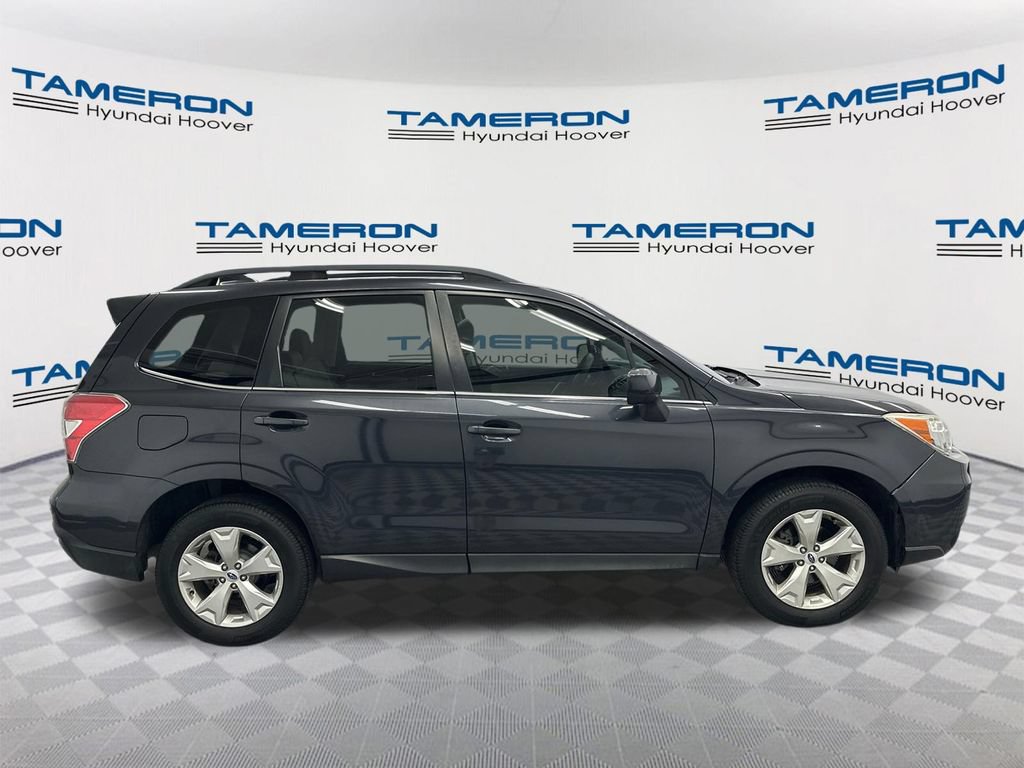 Used 2016 Subaru Forester 2.5i Limited AWD/4WD image 6