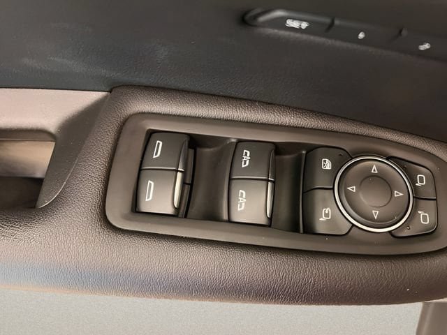 Certified 2023 Cadillac XT5 Premium Luxury w/ Technology Package AWD/4WD image 17