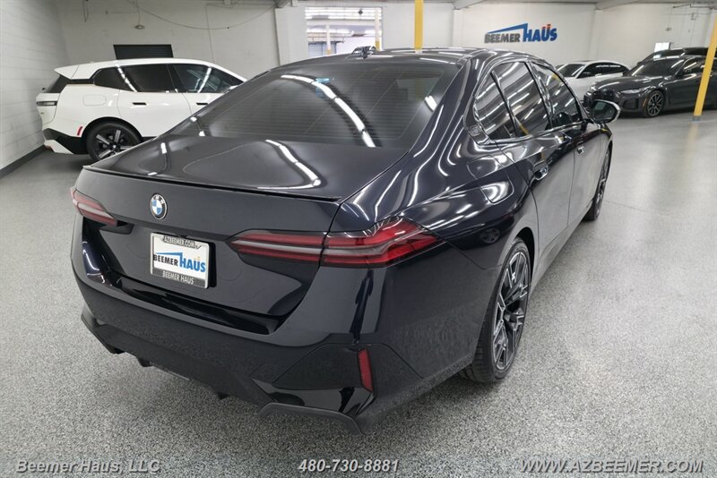 Used 2024 BMW 530i w/ M Sport Package RWD image 8