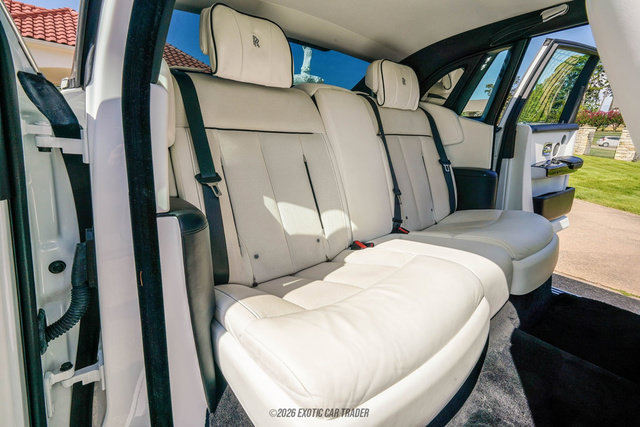 Used 2020 Rolls-Royce Phantom Sedan RWD image 29
