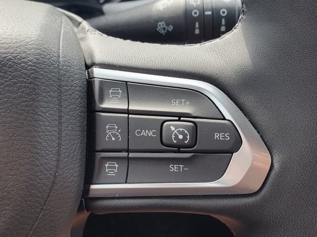 Certified 2025 Jeep Compass Limited AWD/4WD image 9