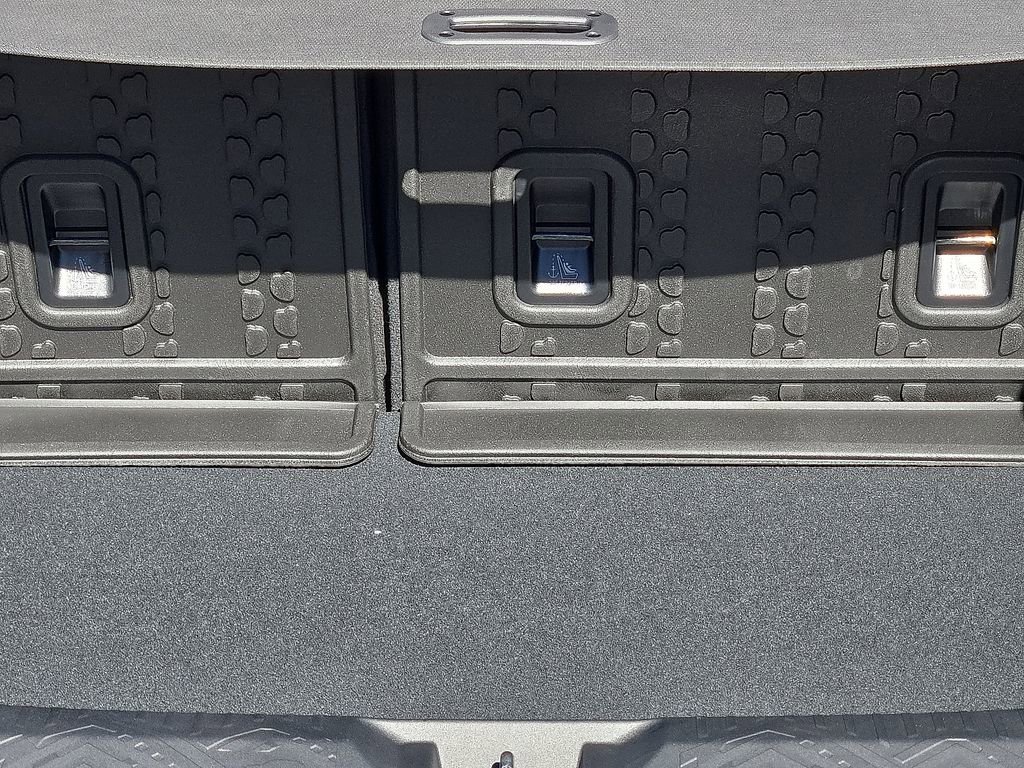 Certified 2025 Subaru Crosstrek 2.5i Wilderness image 9