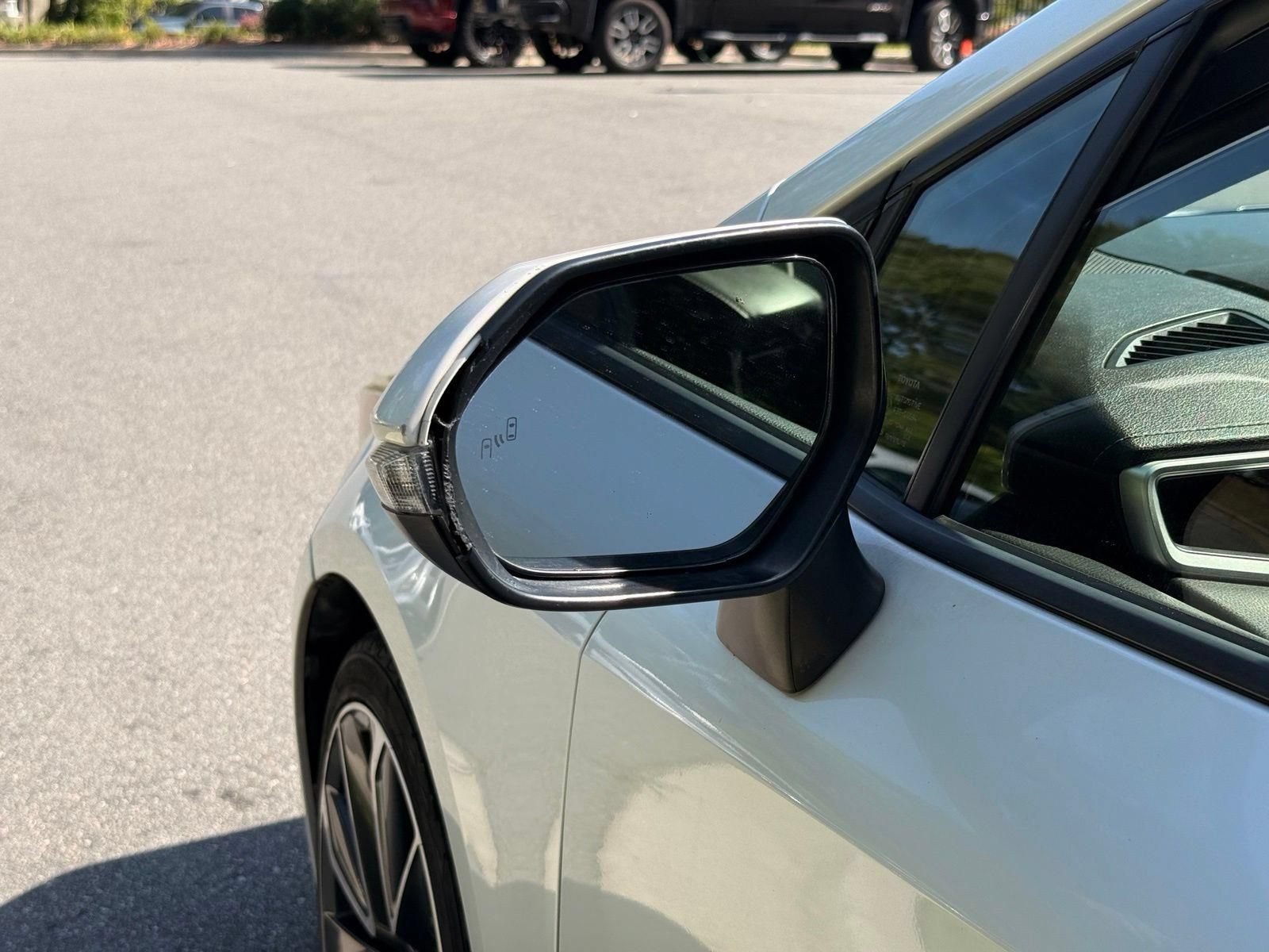 Used 2019 Toyota Corolla XSE FWD image 12