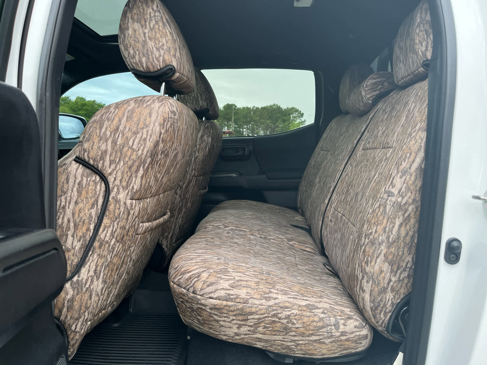 Used 2019 Toyota Tacoma TRD Off-Road image 28