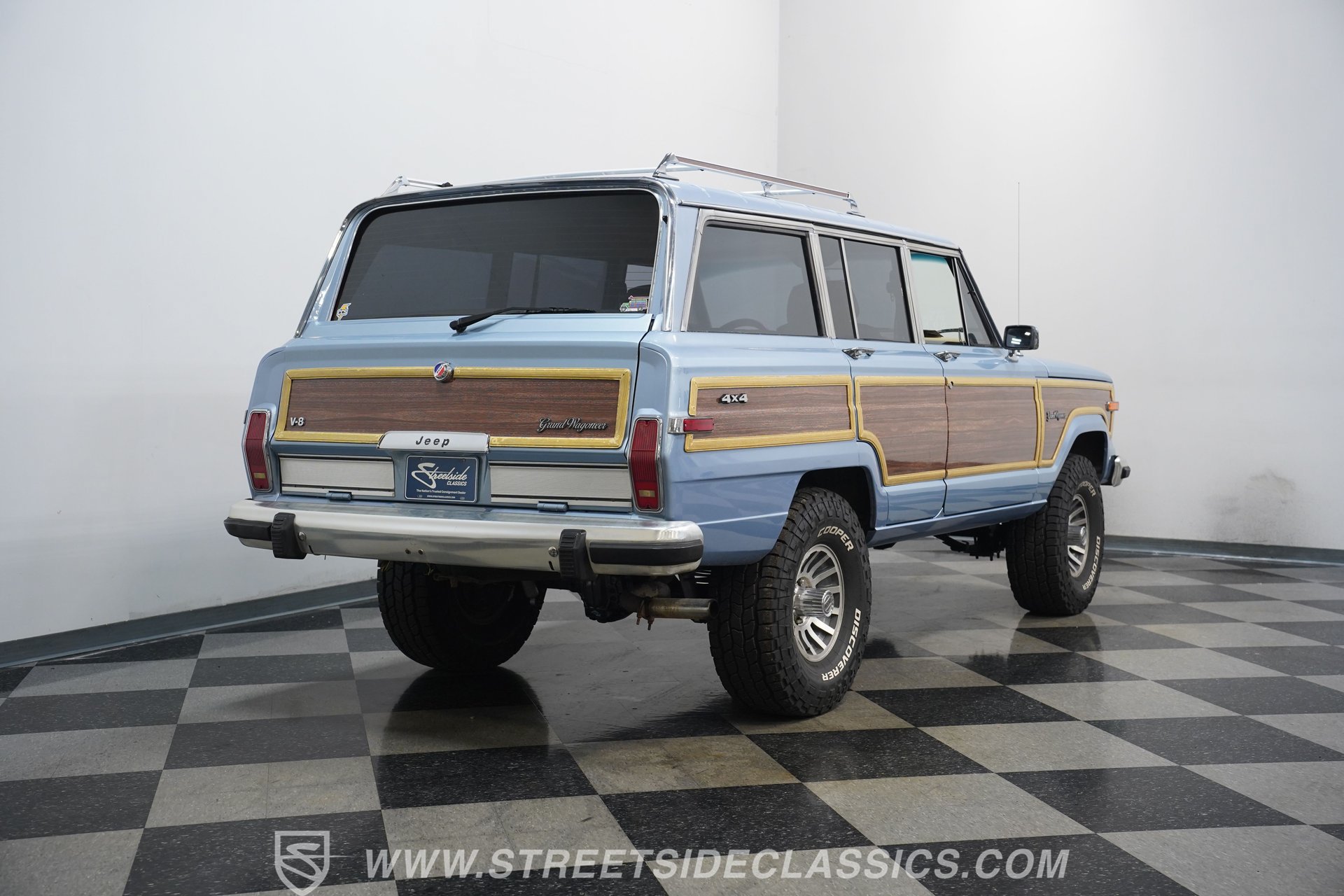 Used 1989 Jeep Grand Wagoneer AWD/4WD image 12