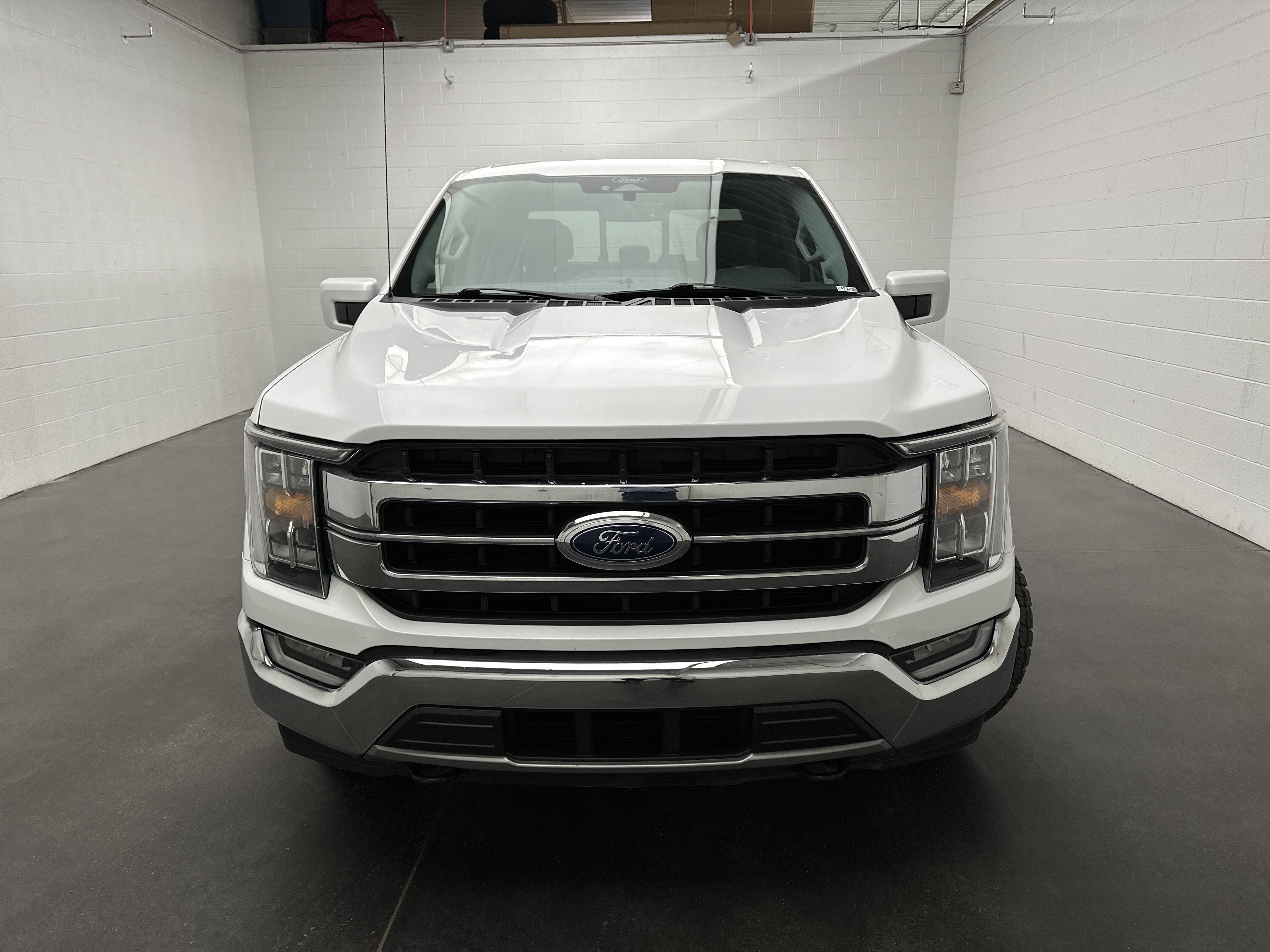 Used 2021 Ford F150 Lariat w/ Equipment Group 501A Mid AWD/4WD image 3