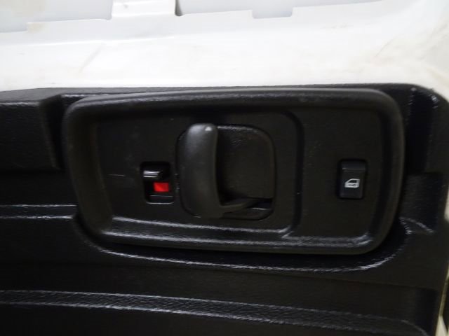 Used 2020 Chevrolet Express 2500 w/ Communications Package image 17