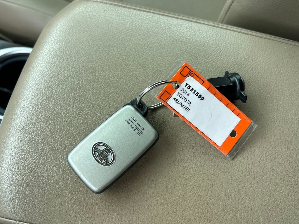 Used 2018 Toyota 4Runner Limited image 29