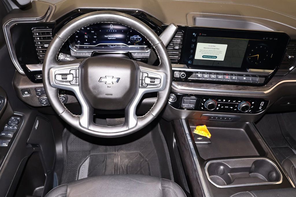 Used 2025 Chevrolet Silverado 2500 LTZ w/ LTZ Premium Package image 23