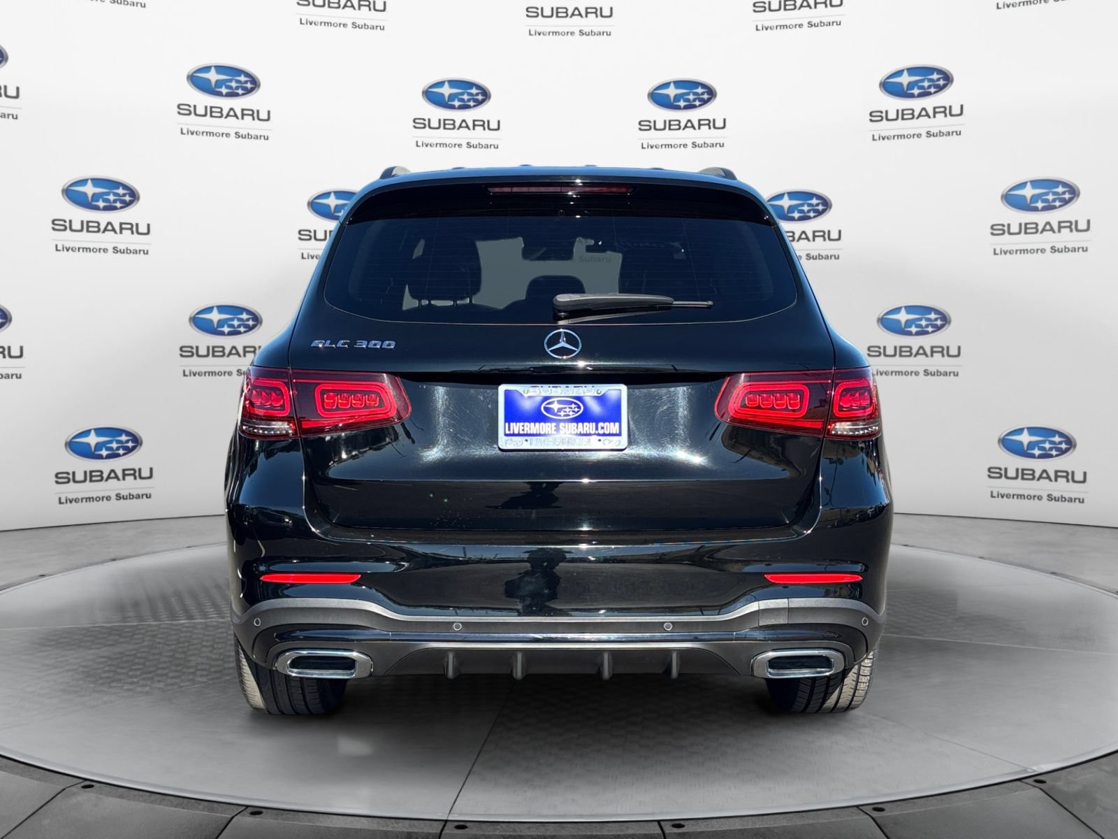 Used 2022 Mercedes-Benz GLC 300 w/ AMG Line image 4
