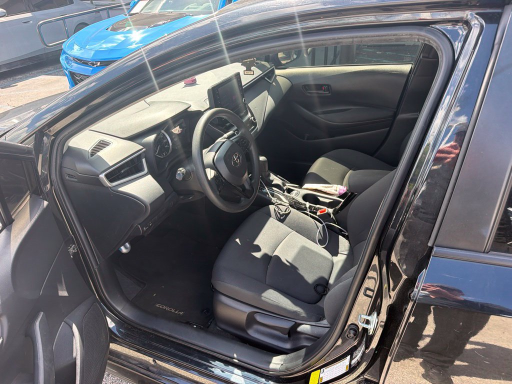 Used 2022 Toyota Corolla LE FWD image 8