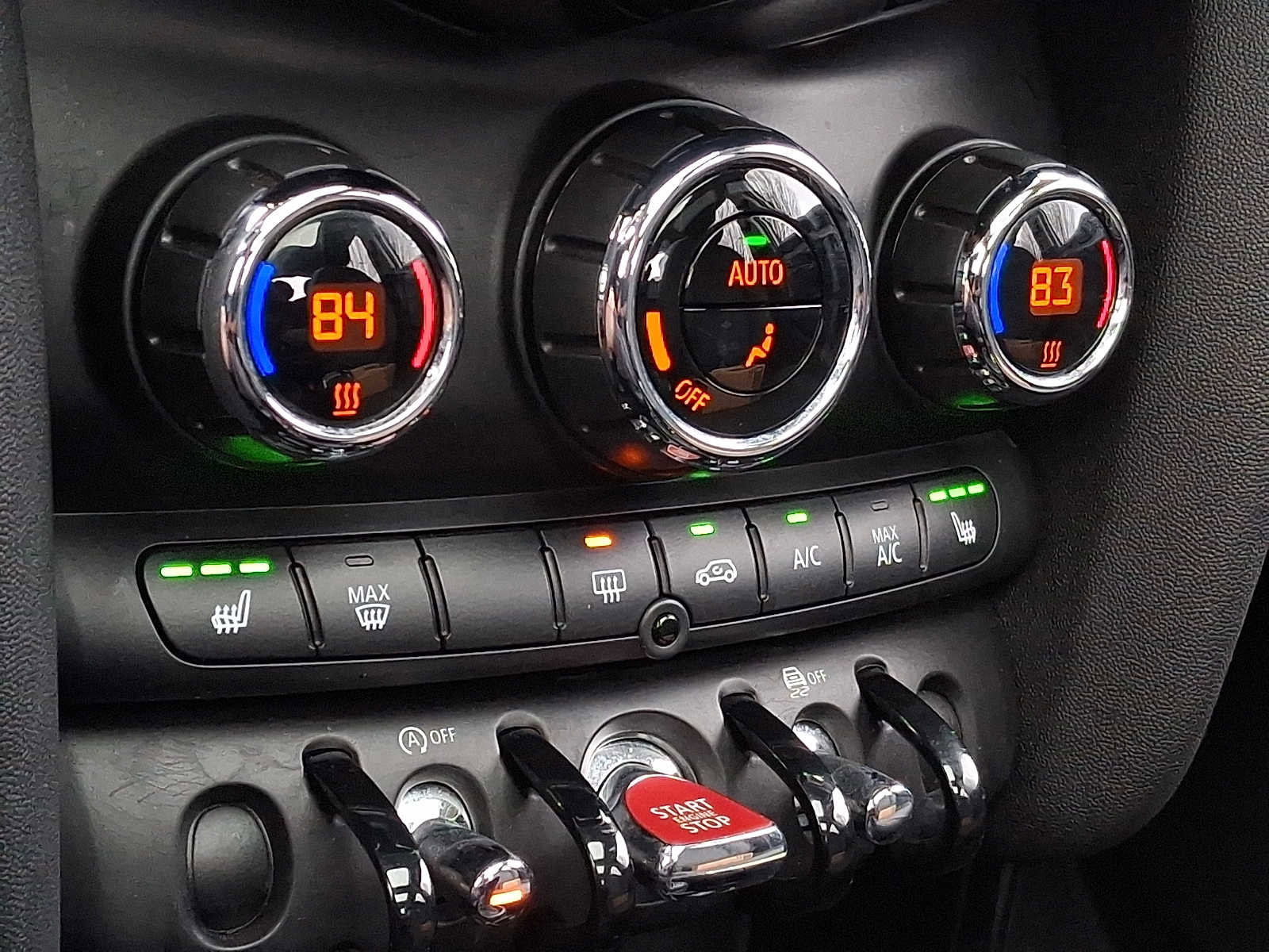 Certified 2023 MINI Cooper 4-Door Hardtop image 16