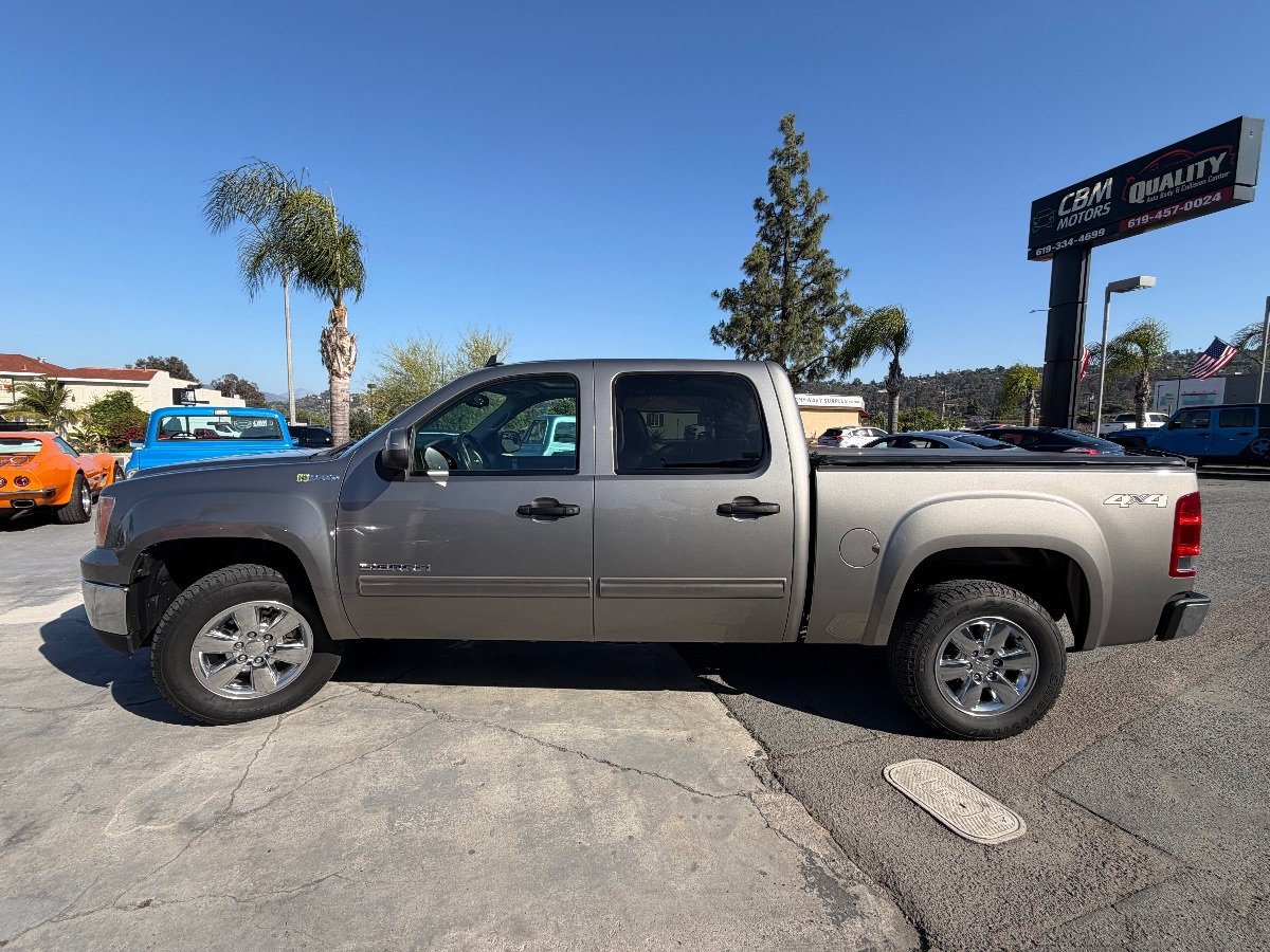 Used 2013 GMC Sierra 1500 4x4 Crew Cab Hybrid image 6