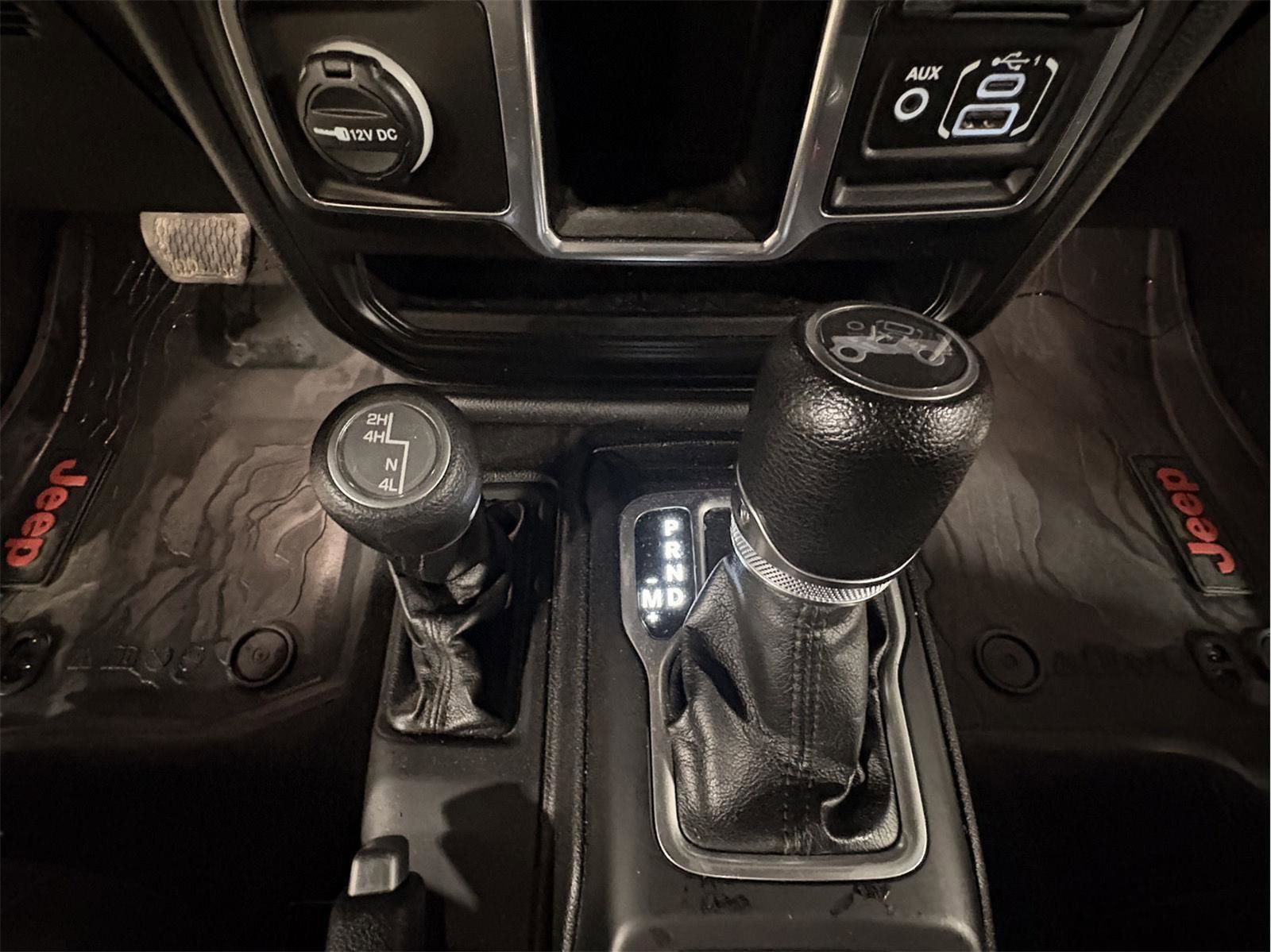 Used 2018 Jeep Wrangler Unlimited Sport image 25