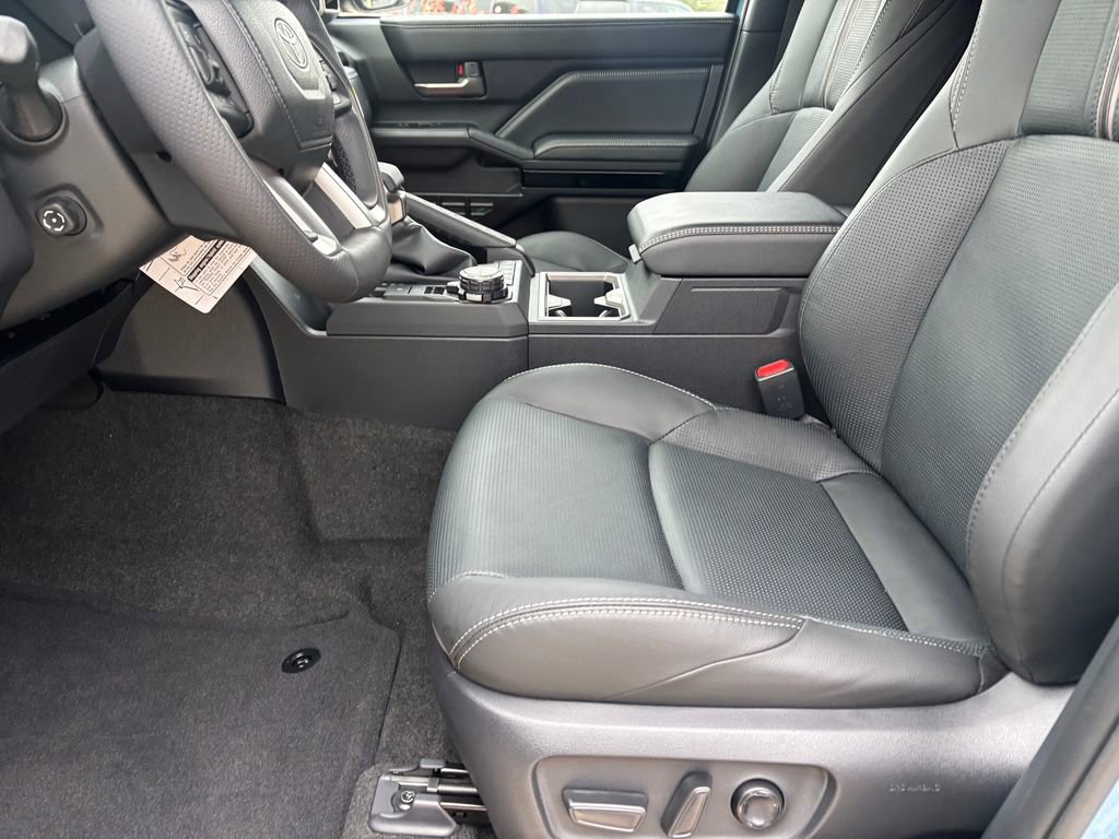 New 2026 Toyota 4Runner Limited AWD/4WD image 7