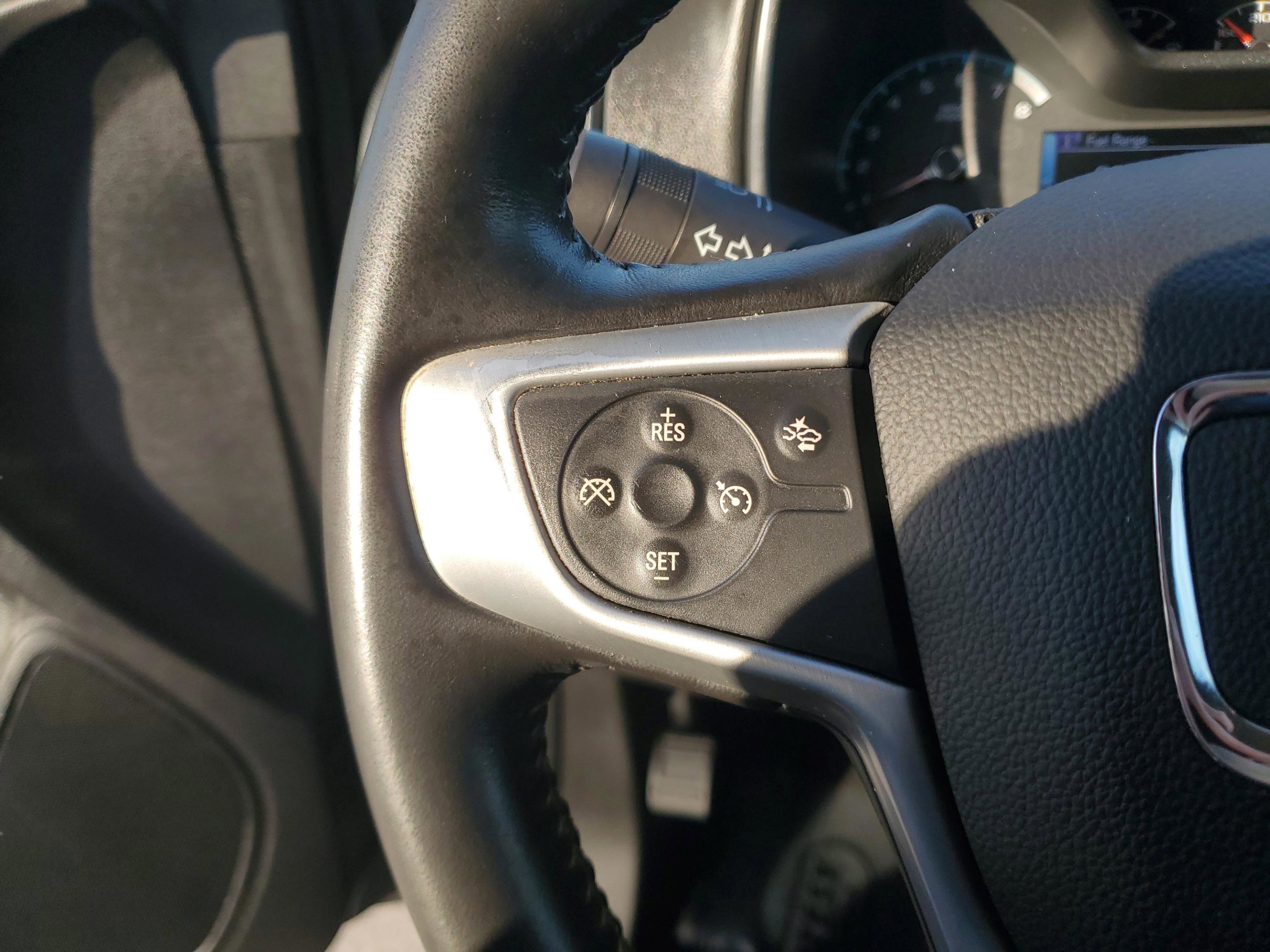 Used 2018 GMC Canyon SLT w/ Driver Alert Package image 32