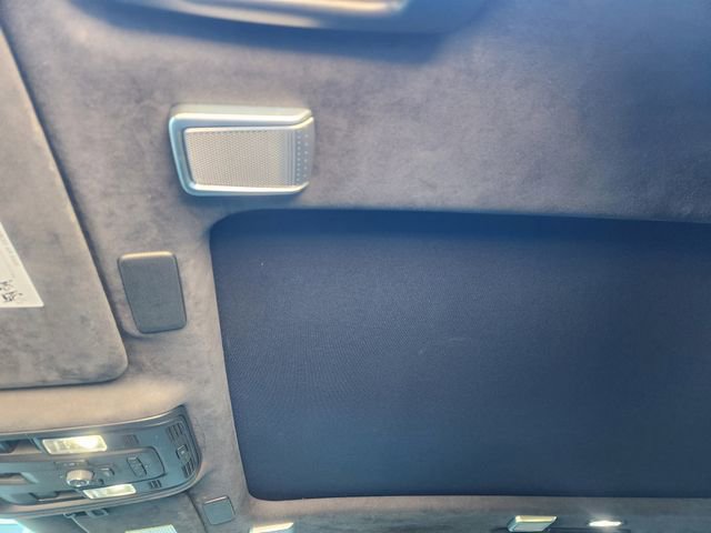 Used 2023 Cadillac Escalade V image 25