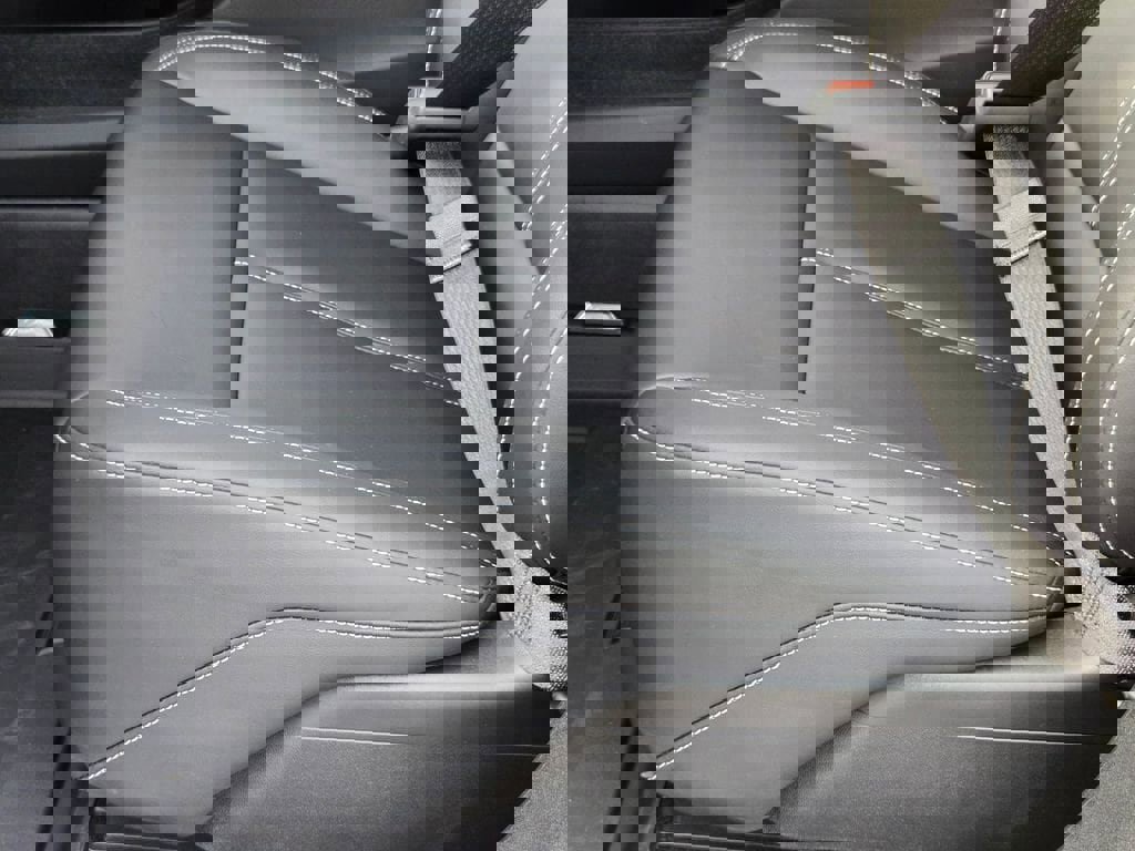 New 2026 Cadillac Optiq Sport 1 w/ LPO, Floor Liner Package image 25