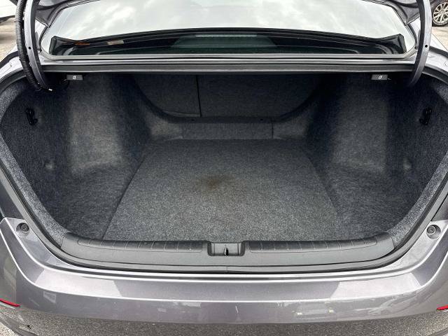 Used 2022 Honda Accord Touring image 11