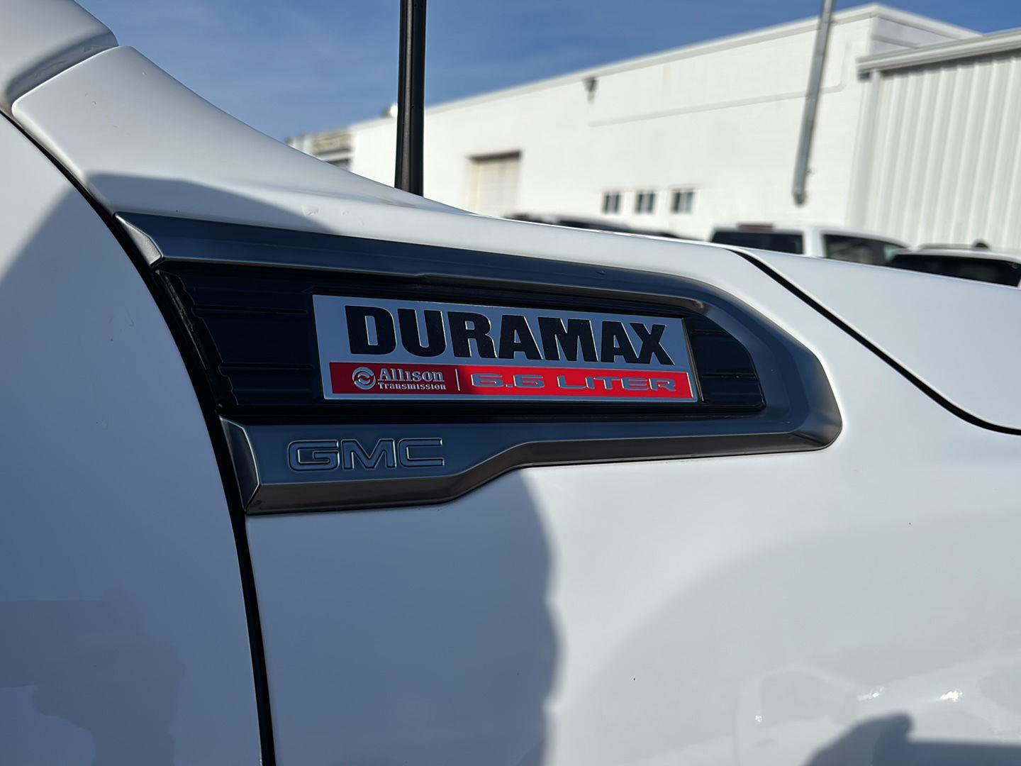 Used 2023 GMC Sierra 2500 AT4 w/ AT4 Premium Plus Package image 13