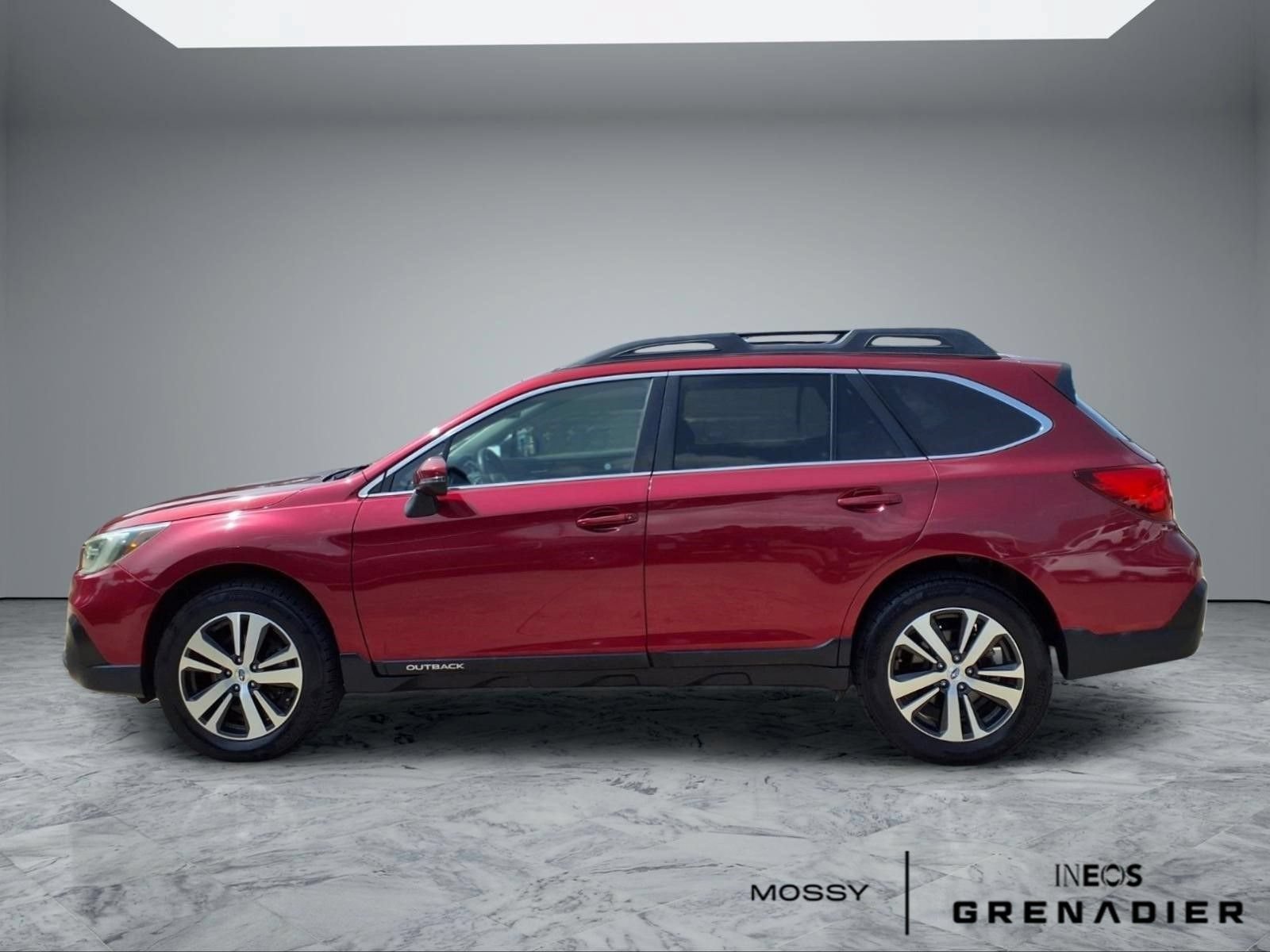 Used 2019 Subaru Outback 2.5i Limited AWD/4WD image 5