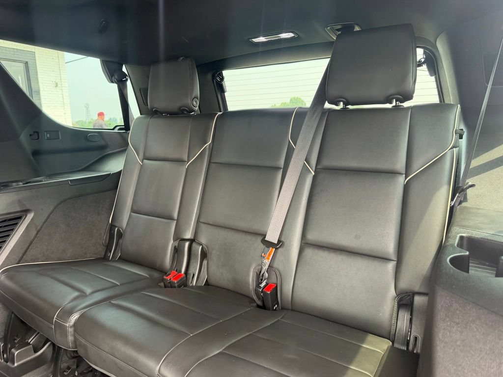 Used 2021 Cadillac Escalade Premium Luxury w/ Driver Assist Tech Package AWD/4WD image 18