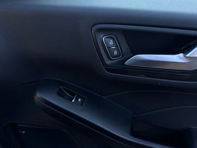 Used 2025 Ford Escape ST-Line image 16