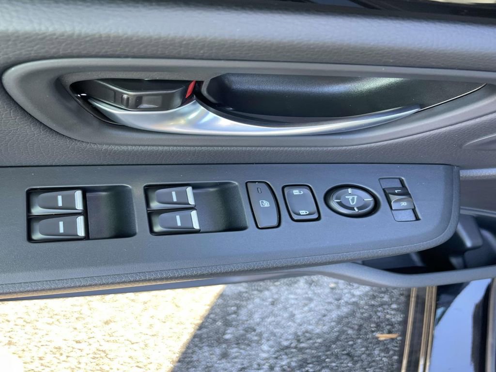 New 2025 Honda Pilot EX-L image 18