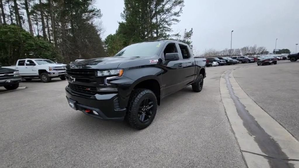 Certified 2021 Chevrolet Silverado 1500 LT Trail Boss w/ Convenience Package II image 9