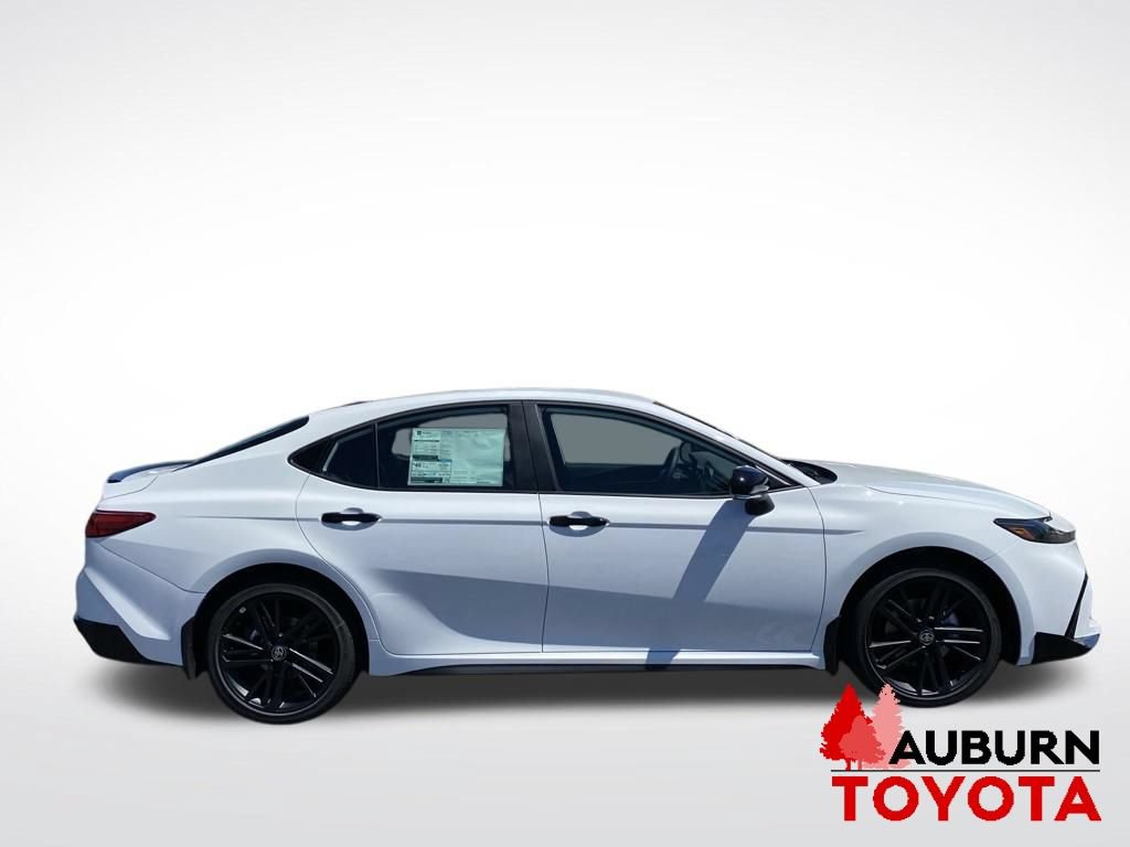 New 2026 Toyota Camry Hybrid AWD/4WD image 8