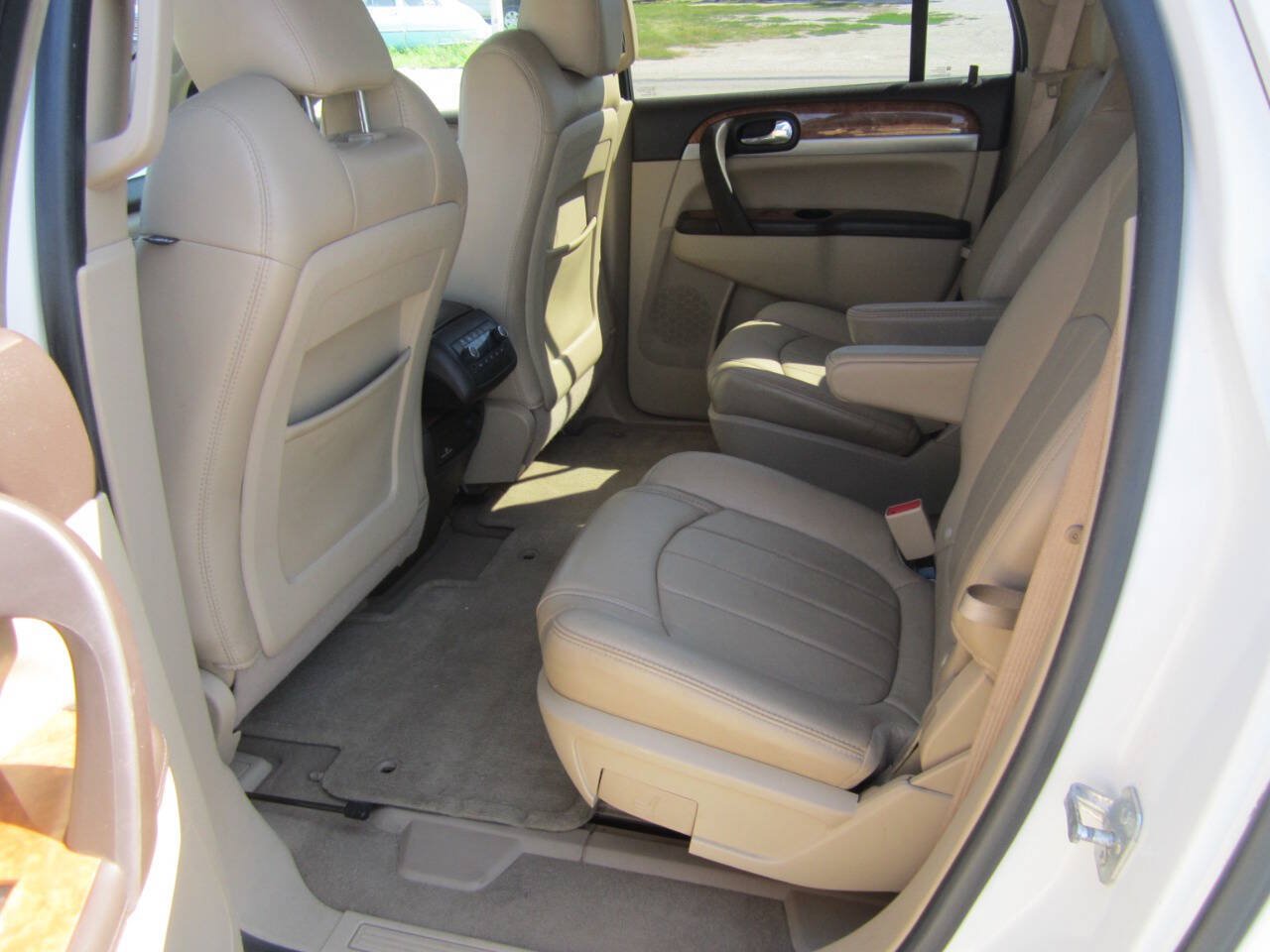 Used 2012 Buick Enclave Premium AWD/4WD image 14