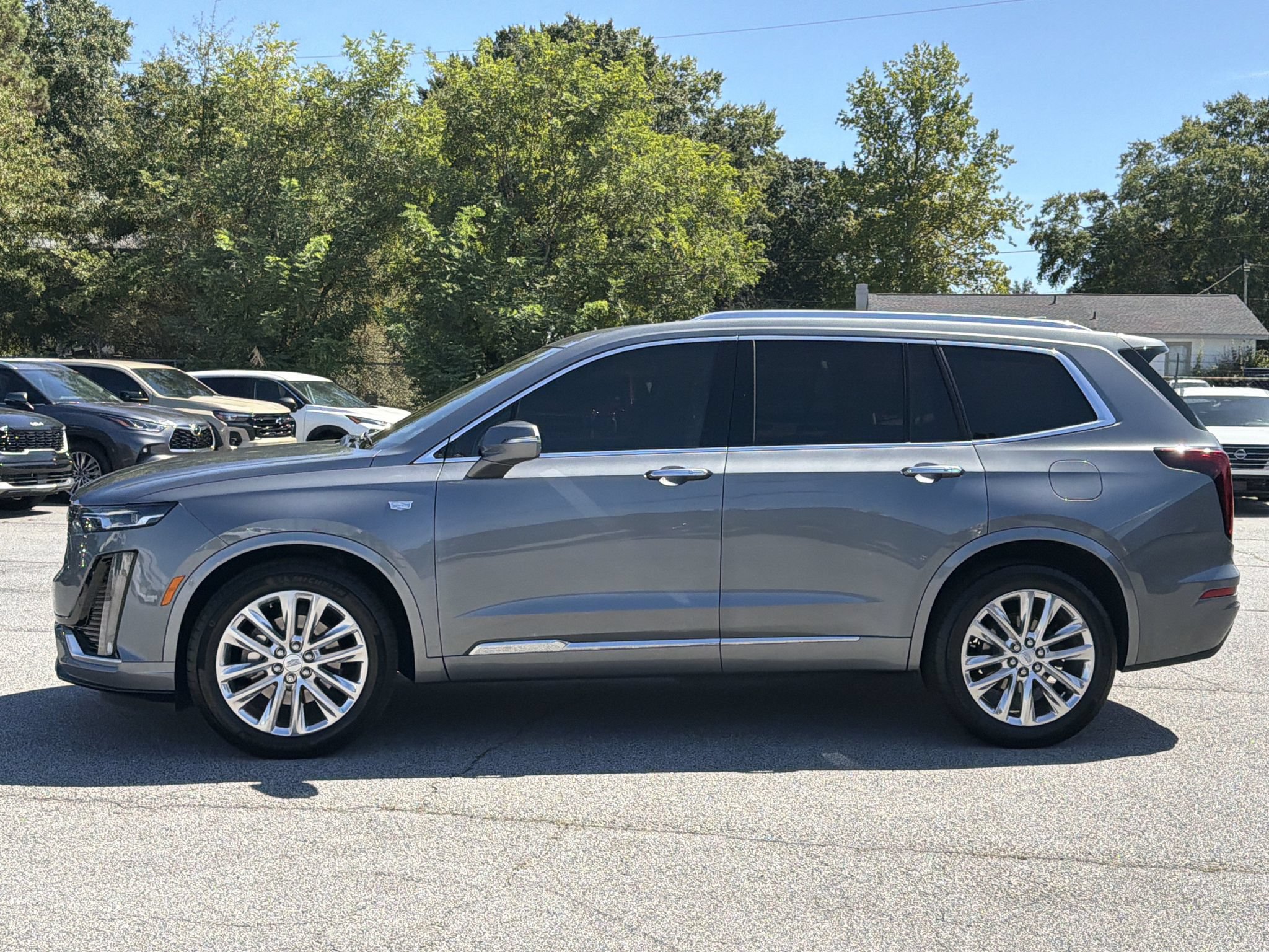 Used 2020 Cadillac XT6 Premium Luxury FWD image 22