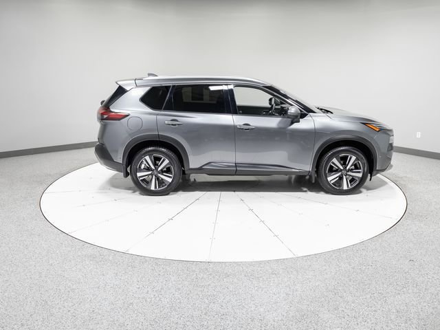 Used 2023 Nissan Rogue Platinum w/ Platinum Premium Package AWD/4WD image 31