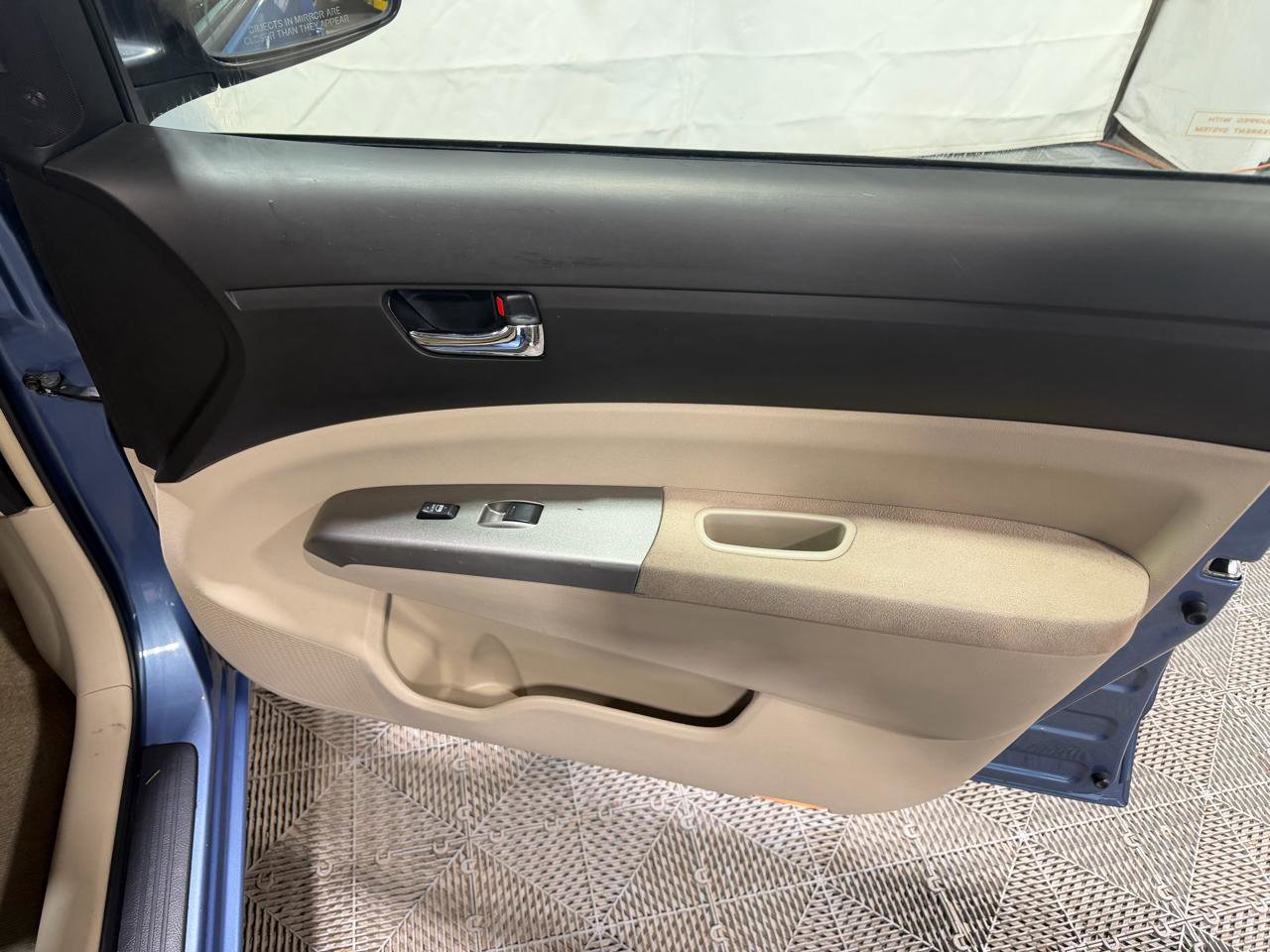 Used 2005 Toyota Prius FWD image 14